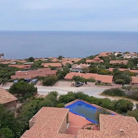 Lentisco With Pool